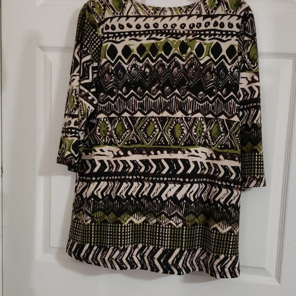 Top - Picture 4 of 6